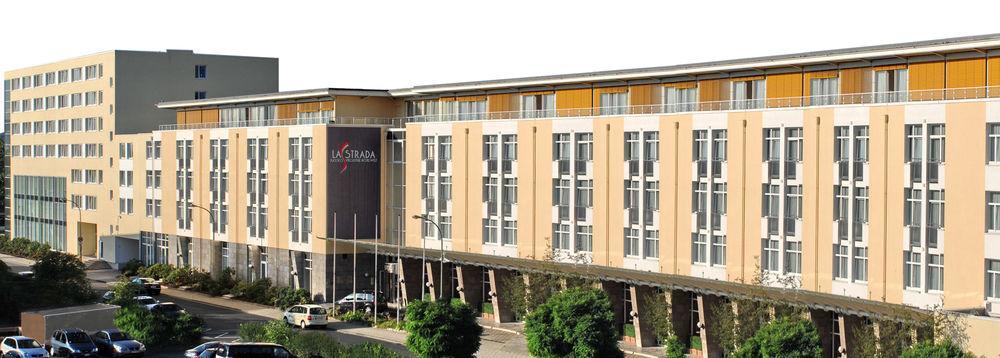 Hotel La Strada كاسيل المظهر الخارجي الصورة