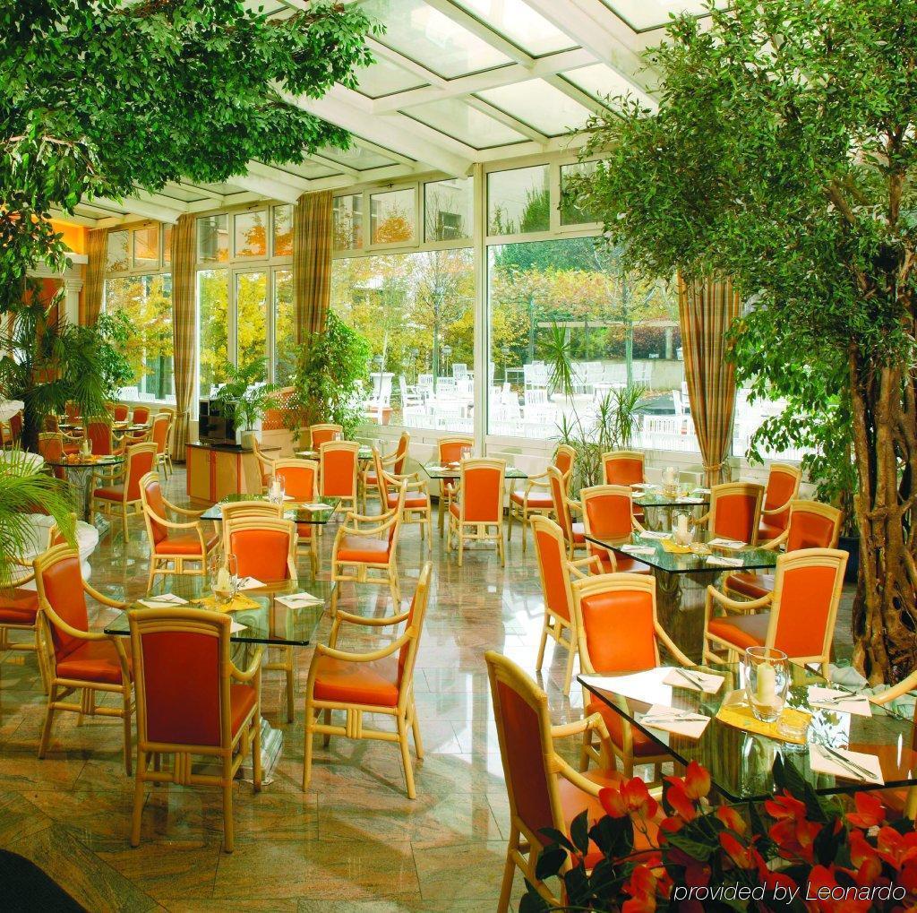 Hotel La Strada كاسيل المطعم الصورة