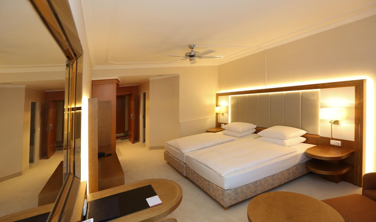 Hotel La Strada كاسيل المظهر الخارجي الصورة