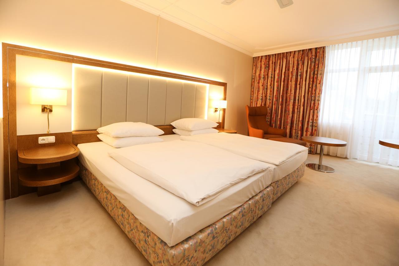 Hotel La Strada كاسيل المظهر الخارجي الصورة