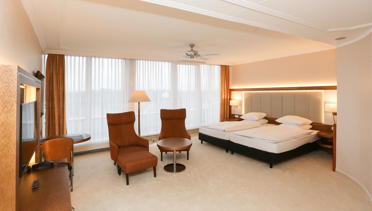 Hotel La Strada كاسيل المظهر الخارجي الصورة