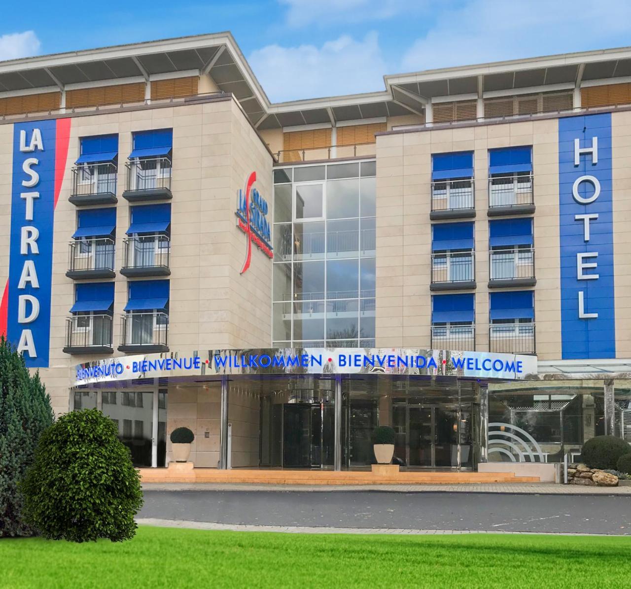 Hotel La Strada كاسيل المظهر الخارجي الصورة